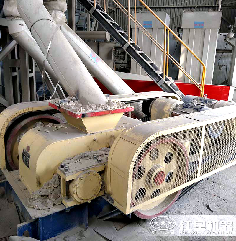 雙齒輥破碎機作業(yè)現場